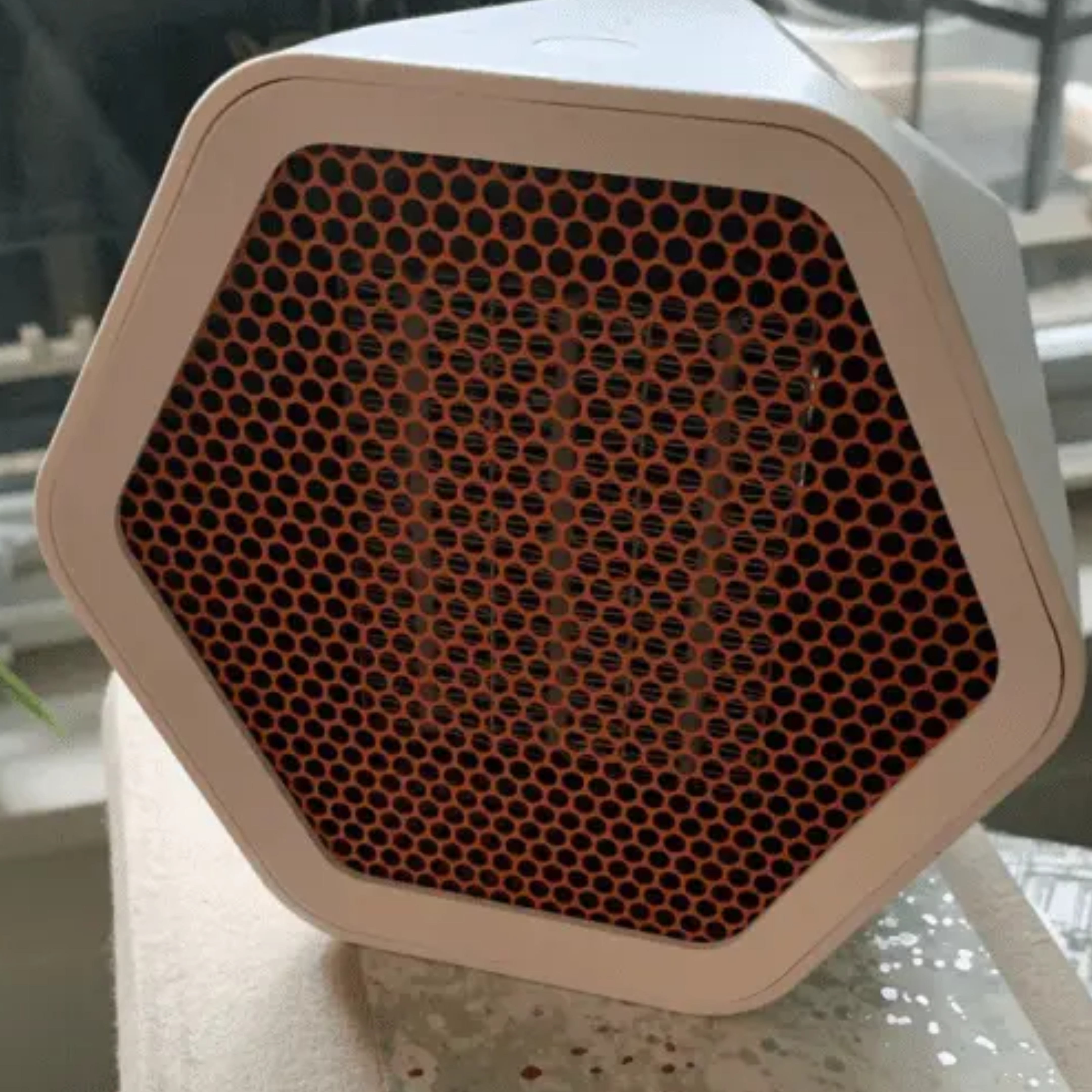 Hexa Heater reviews Megan L.
